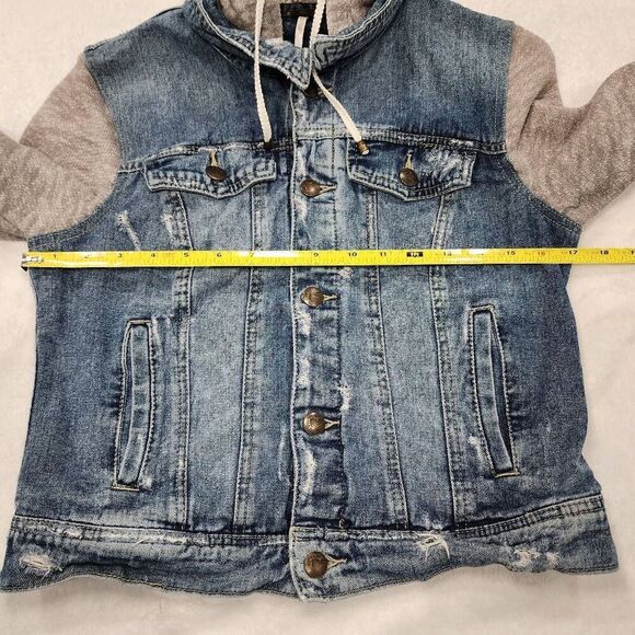 Free People Distressed Denim Jean Jacket Knit Sleeves w Hood Women's Small - Picture 3 of 9